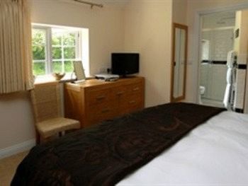 The Turtley Corn Mill Hotell South Brent Eksteriør bilde