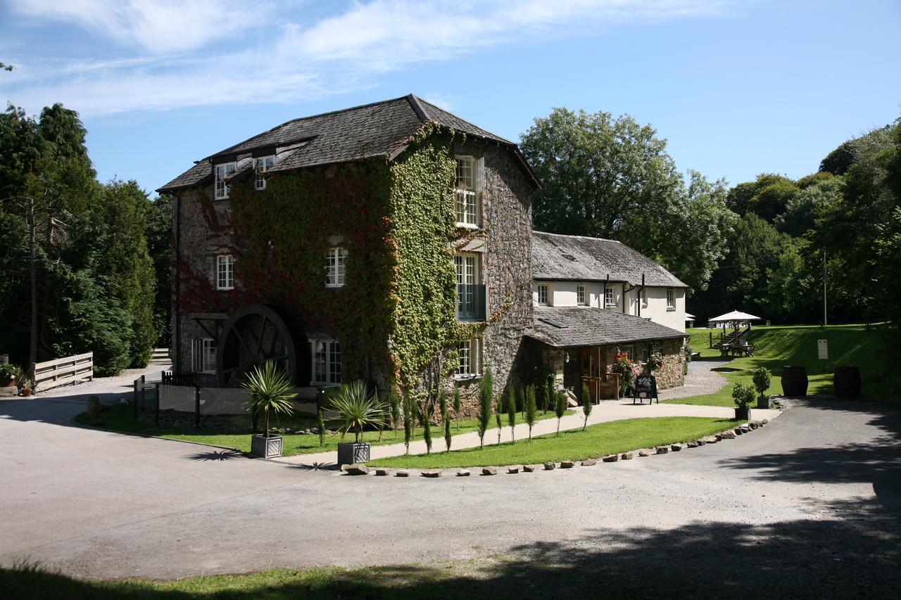 The Turtley Corn Mill Hotell South Brent Eksteriør bilde